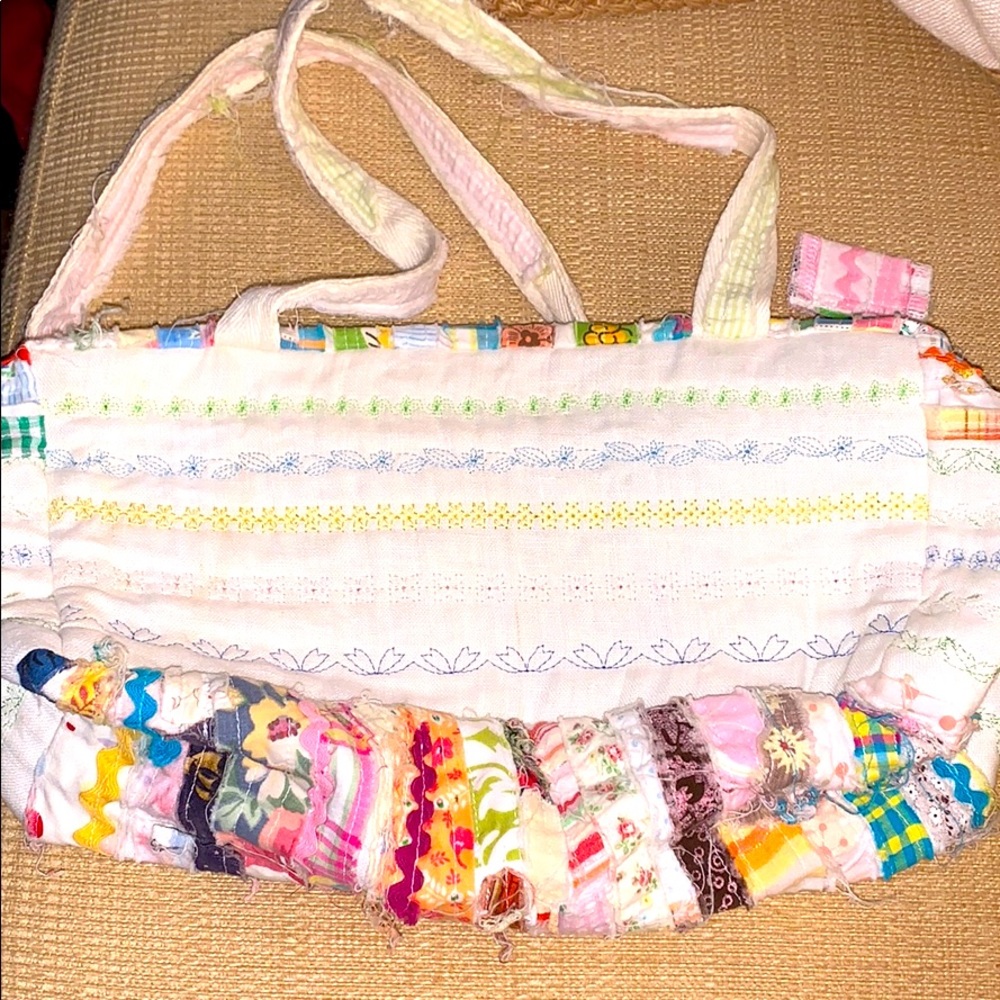 Vintage Tote made from yarn and fabric